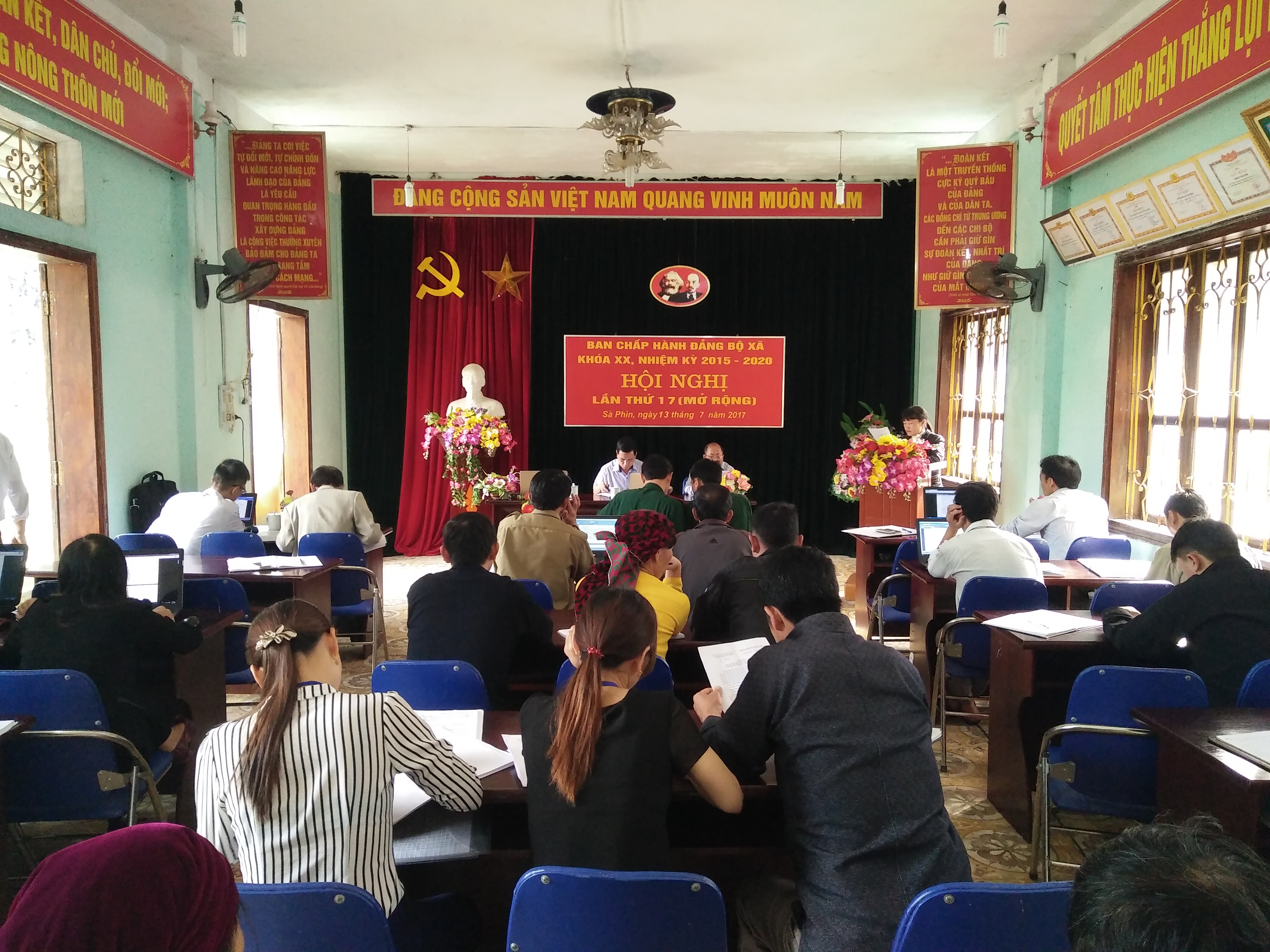 Hội nghị Ban chấp hành Đảng bộ xã Sà Phìn lần thứ 17 (mở rộng) khóa XX, nhiệm kỳ 2015-2020